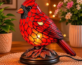 Lámpara de vitral con forma de cardenal – Luz nocturna con forma de pájaro rojo, acogedora decoración invernal inspirada en la naturaleza.