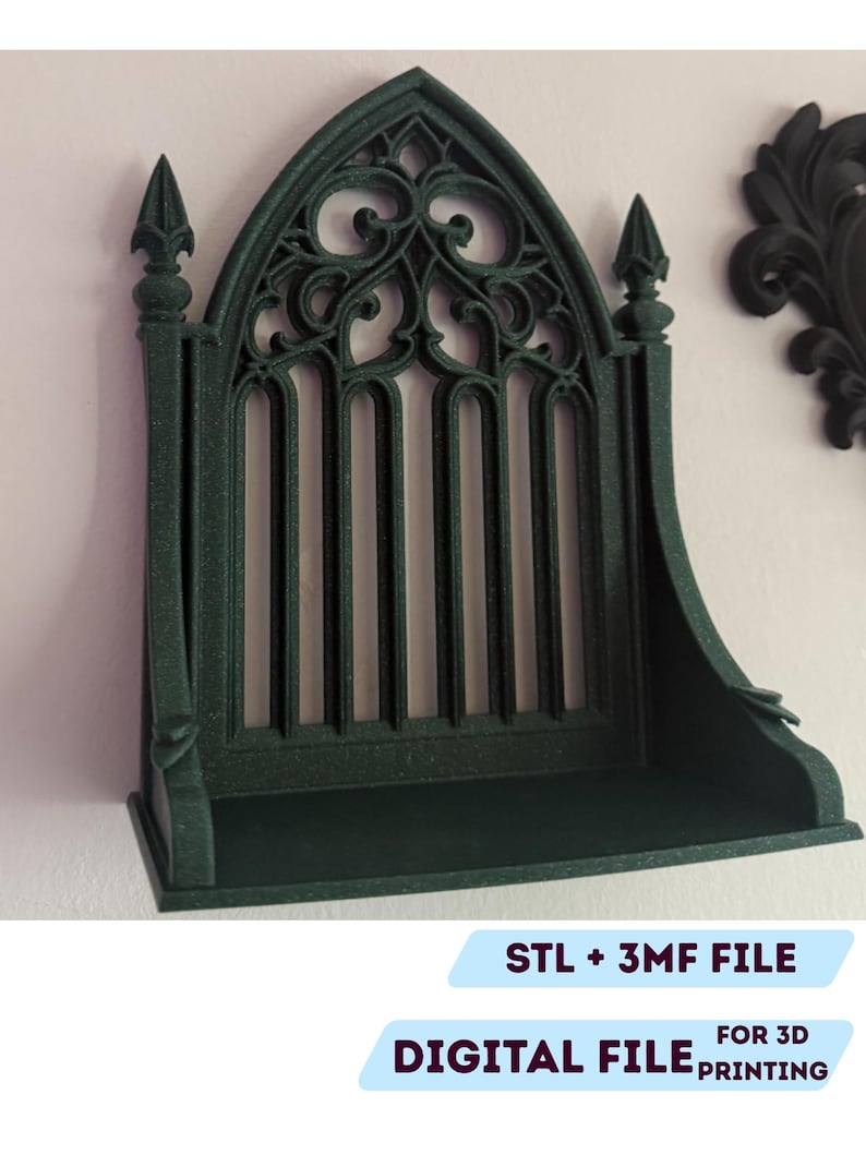 Peut inclure: &Eacute;tag&egrave;re gothique vert fonc&eacute; avec un sommet en arc et des barres verticales. L'&eacute;tag&egrave;re pr&eacute;sente des d&eacute;tails orn&eacute;s et un petit rebord. Le texte sur l'image indique "STL + 3MF FILE" et "DIGITAL FILE FOR 3D PRINTING".