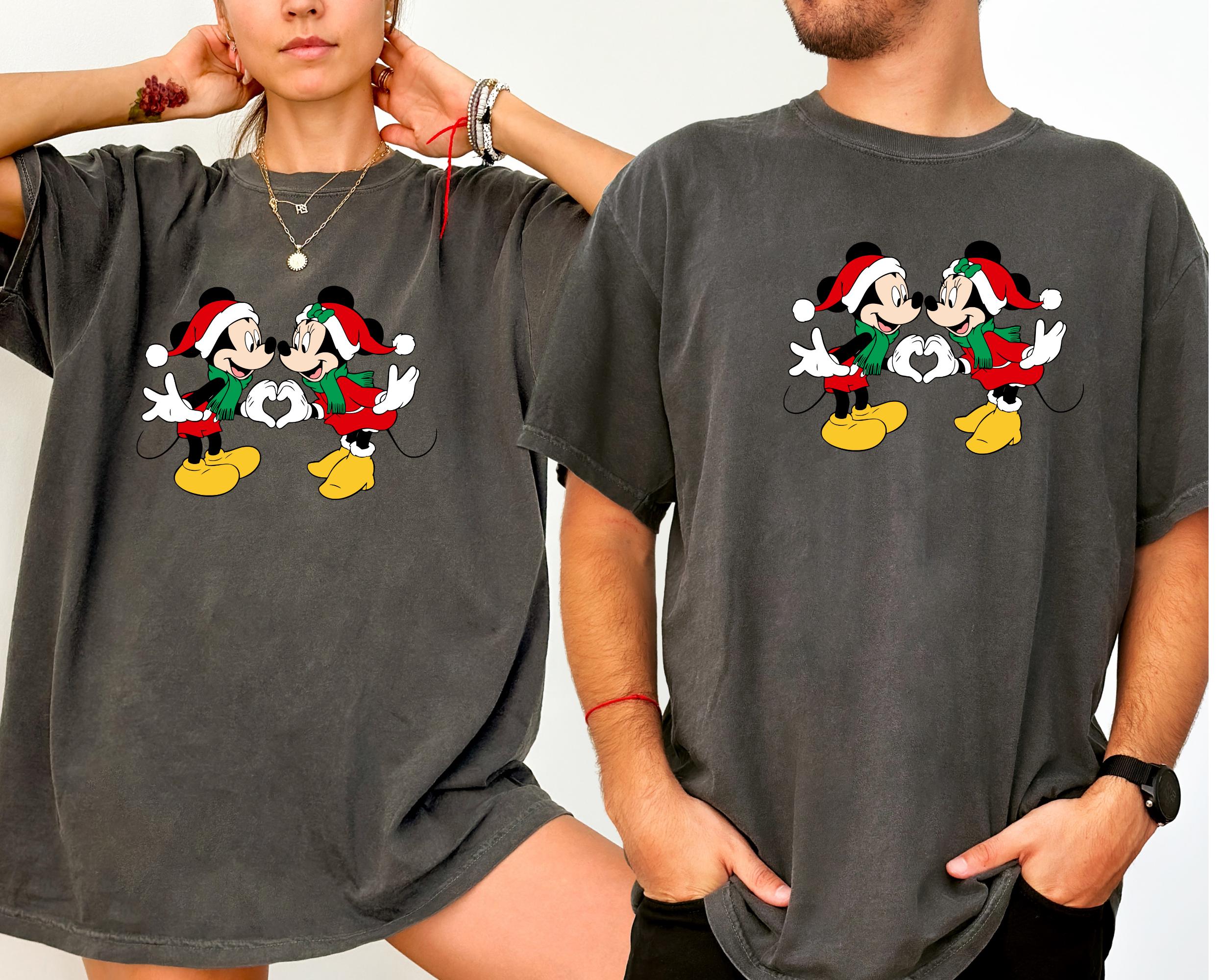 Mickey Minnie Heart Hands Shirt, Cute Disney Couple Tee Unisex