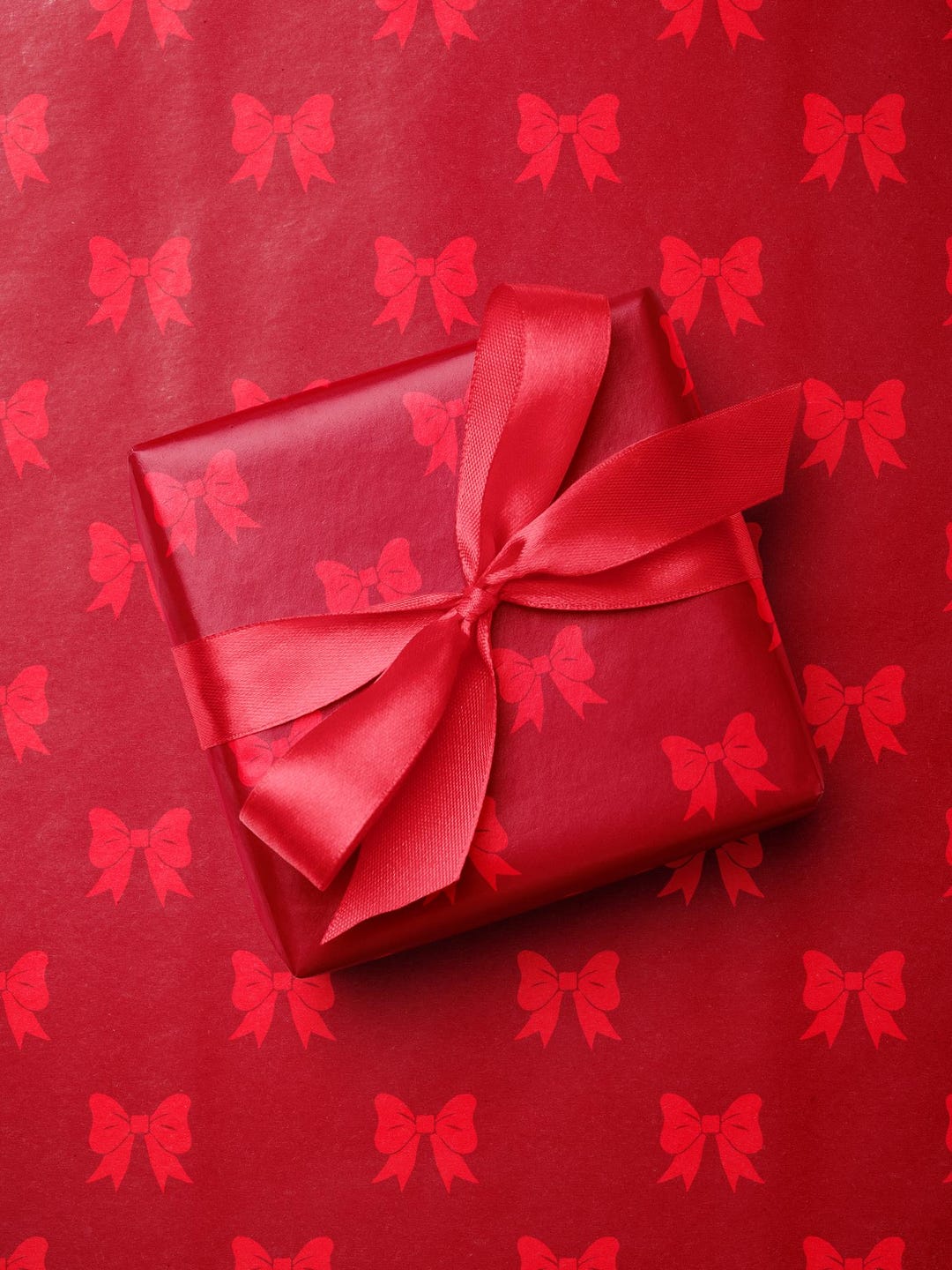 Red Bows Wrapping Paper, Feminine Monochromatic Bow Gift Wrap - Etsy