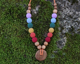 Double collier arc-en-ciel terreux fait à la main