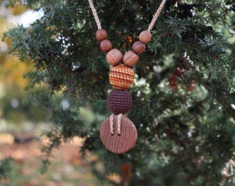 The Best Handmade Necklace in Brown & Gold