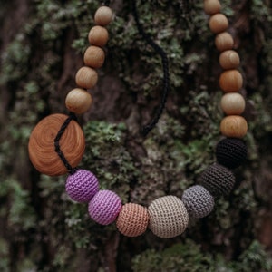 Purple & Black Gradient Necklace - Apple Wood - Handmade by KangarooCare in Europe