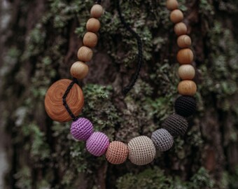 Purple & Black Gradient Necklace - Apple Wood - Handmade by KangarooCare in Europe