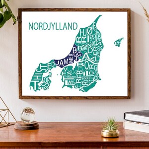 Carte typographique du Nordjylland | Région du Jutland du Nord en Danemark | Carte des municipalités | Poster de carte personnalisée | Illustration de carte personnalisée