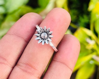 Sterling Silver Sunflower Ring | Dainty Floral Stacking Jewelry