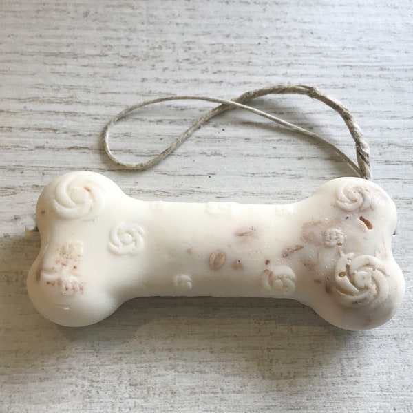 Natural Dog Shampoo Soap, Stocking Stuffer, Soap Bar, Soap on a Rope, Dog Bone Soap, Pet Stocking Stuffer, Dog Gifts, Doggie Dope Soap