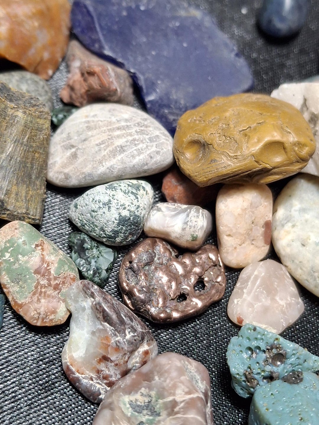 Pataski Rocks 14oz Michigan Gems Co. Mineral Collection! Best of Michigan's Rocks and ...
