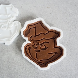 The Grinch Cookie Cutters Set of 5 | Christmas Cookie Cutter Set | Holiday Baking Supplies | Whoville Party Tools | Xmas Cookie Molds