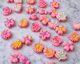 Floral Wax Melts – Decorative Botanical Shapes