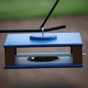 Classic Gilbertson Bluebird Feeder