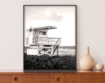 Lifeguard Station Art Print - Lifeguard Tower - Coastal Art - Beach House Decor - Noir et Blanc - Summertime Wall Art - Lifeguarding Art