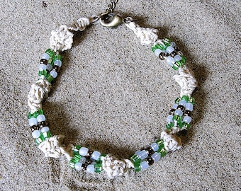 Micromacrame Hemp Bracelet. Micro macrame hemp jewelry.