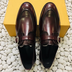 Sapatos masculinos artesanais em couro marrom com fivela única – Sapatos sociais formais – Calçados de couro para casamento e negócios imagem 6