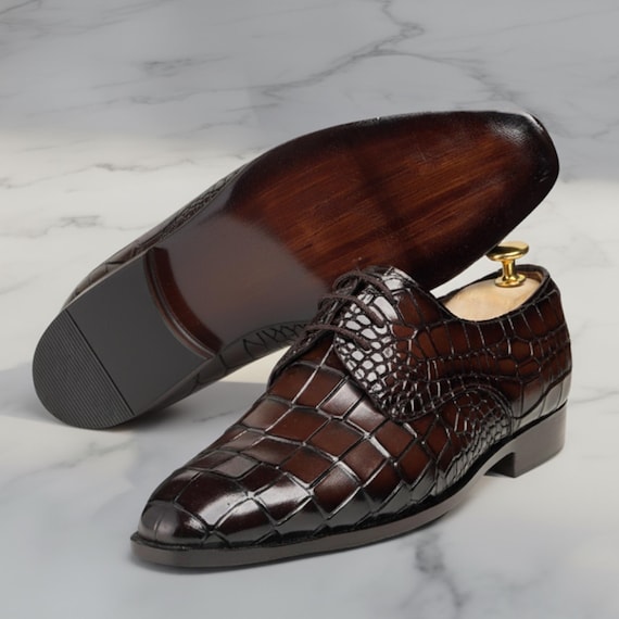 chinese dress ladies Relief Embossed Oxford Shoes – Luxury & Modern Mens Dress Shoes [Brown] 39 EU /24.6-25 cm main image 1