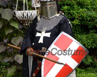 Mittelalterliches Kreuzritter-Kostüm-Set | Templar Schwarzer Umhang, Kettenhaube & Rotes Kreuz Schild | LARP Reenactment Cosplay Outfit