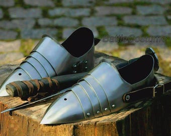 Escarpines de acero gótico alemán / Calzado de armadura de caballero medieval para LARP y recreación histórica