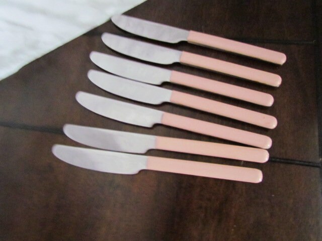 Set of 7 VINTAGE BAKELITE KNIVES Pink Stainless steel Mid Century Home ...