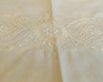 Snow white Hand embroidered Serviette doily table- napkin vintage doily dining room decor rectangular easy care. Gift idea