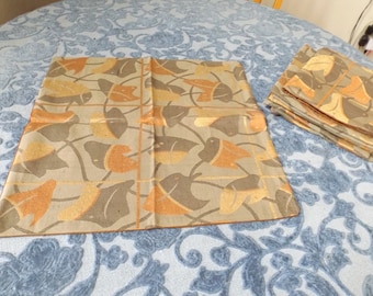 Lot of 8 Serviette / doily / table- napkin / vintage lined doily/dining room decor/ squire doily, New old stock. ,home decor.