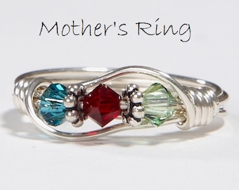 3 Birthstone Mother's Ring. Personalized Sterling Silver Mom's Family Ring. Three Swarovski multistone Crystals. Mother's Day, Christmas