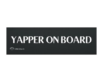 Divertido imán para coche "Yapper on Board": Calcomanía para vehículos de amantes de los perros.