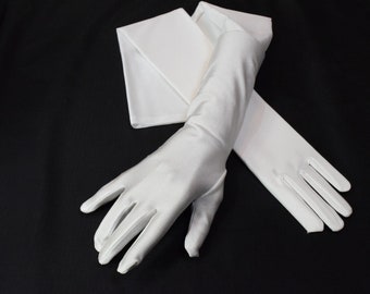 Guantes Peau De Soie de satén mate marfil claro y marfil Guantes de ópera de 22" Guantes de 19" por encima del Elbo Guantes de 15" por debajo del Elbo Muñeca de 9"