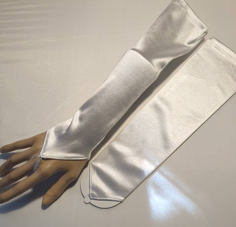 Nylon White Fingerless Arm Sleeves, Size: Free at Rs 45/pair in