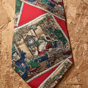 Santa Resting in his Cabin Design Tie Novelty Necktie Men&#39;s Tie