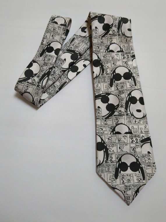 Peanuts Necktie Snoopy Cartoon Strip Gem