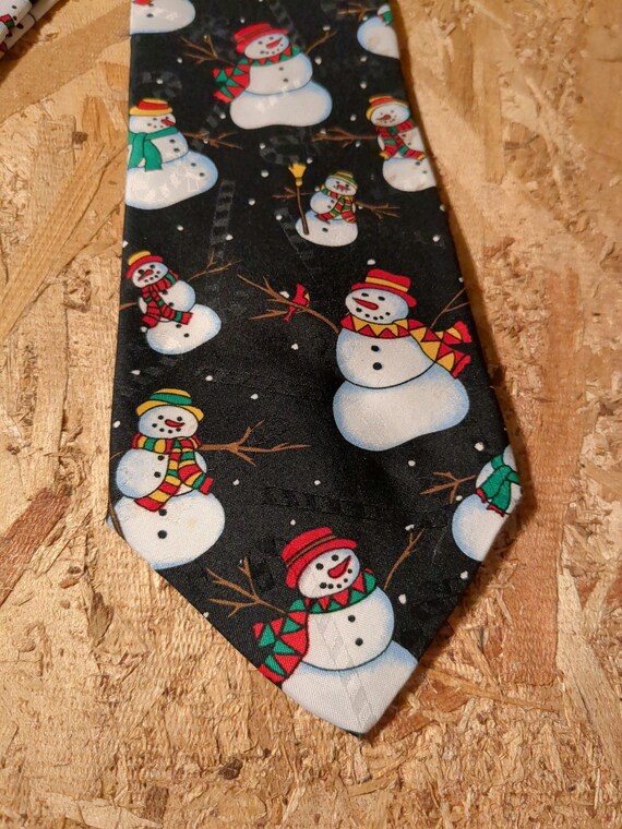 Men Snowperson Tie display picture 1