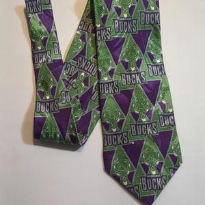 Milwaukee Bucks NBA Necktie by RM Style Neckwear Basketball NBA Licensed