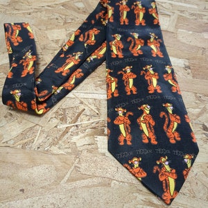 Tigger Men&#39;s Necktie Winnie the Poo Character Tigger Disney Tie