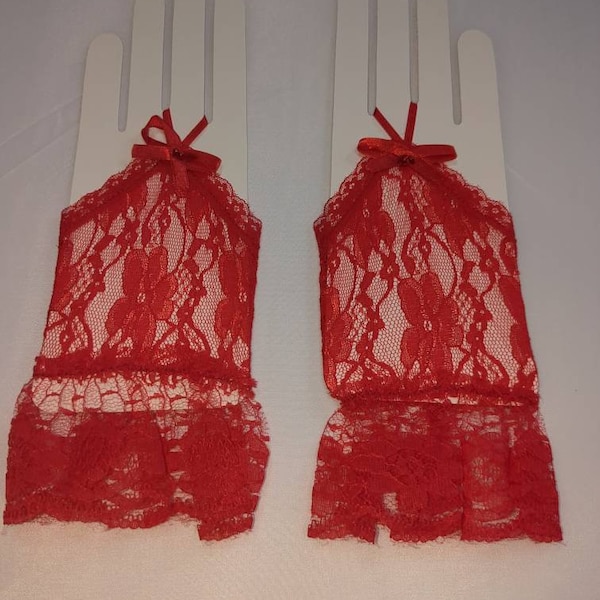 Red  Lace Ladies  Fingerless Gloves  Wrist Length  6" with Ruffled Cuff Delicate Gauntlet