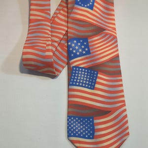 America Flag &#39;History of American Flags&#39; Ralph Marlin Tie Men&#39;s Ties Neckties