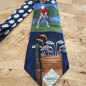 Men's Tabasco Golf Bag & Clubs with Golfer Design Black Necktie