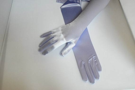 Lilac Stretch Luster Satin Gloves Opera Length to… - image 4