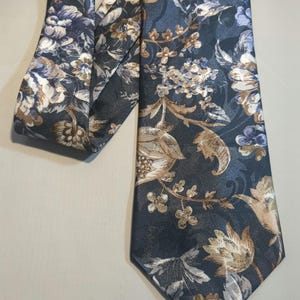 Flower Floral Blue Camden Court Tie Men&#39;s Ties Neckties