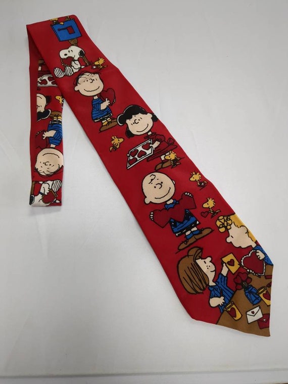 PEANUTS Valentine Red Necktie "To know me is to LO