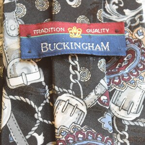 Acanthus Leaves Coat of Arms and Paisley Designs Buckingham - Etsy