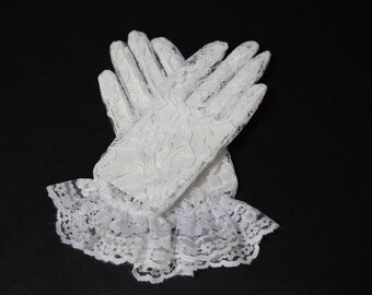 Children's Lace Gloves Perfect for Wedding, Flower Girl, First Communion, Easter and Dance Recitals