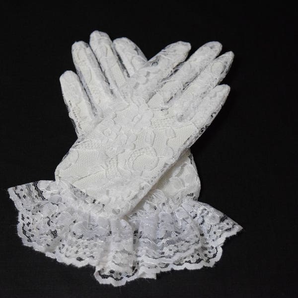 Children's Lace Gloves Perfect for Wedding, Flower Girl, First Communion, Easter and Dance Recitals