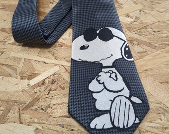 Snoopy Herren Krawatte Joe Cool Charles Schulz Peanuts Schwarz Grau Hahnentritt Muster Seide Krawatte