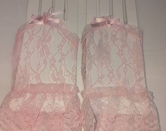 Pink Lace Ladies  Fingerless Gloves  Wrist Length  6" with Ruffled Cuff Delicate Gauntlet