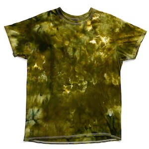 May include: A short-sleeved t-shirt with a tie-dye pattern in shades of green and yellow. The shirt has a crew neck and is made of a soft, comfortable material. The tie-dye design creates a unique, artistic look.
