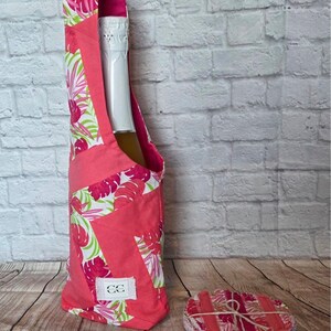 Patchwork Hostess Gift Set: Handmade Cotton Wine Carrier Bag with 4 Quilted Coasters