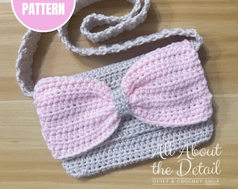 Crochet Bow Bag Pattern: Beginner-Friendly Clutch Purse  (PDF Pattern)