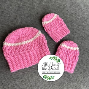 Baby Mittens, Newborn Beanie Hat, Pink and White Mittens, Scratch Mittens, Crocheted Mittens, Winter Baby Gloves, Baby Gift Set, Baby