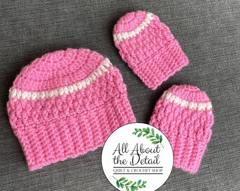 Baby Mittens, Newborn Beanie Hat, Pink and White Mittens, Scratch Mittens, Crocheted Mittens, Winter Baby Gloves, Baby Gift Set, Baby