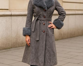 Handgemaakte grijze suède shearling jas voor dames | Vintage 70s Penny Lane bontkraag | Elegante boho winterjas